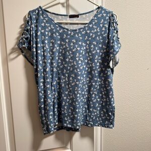 Elegant Blue Floral Women's Blouse with Lace-Up Sleeves